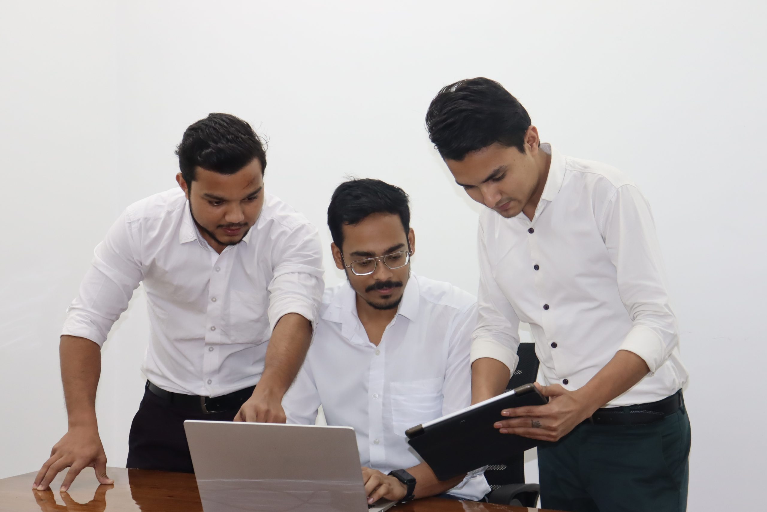 Services | universal | IT recruitment consultancy in Greater Noida, BPO recruitment consultancy in Greater Noida | KPO recruitment consultancy in Greater Noida | Top recruitment consultancy in Greater Noida | Best consultancy in Greater Noida for job | Hiring agency in Greater Noida | Placement consultancy in Greater Noida | Top job consultancy in Greater Noida