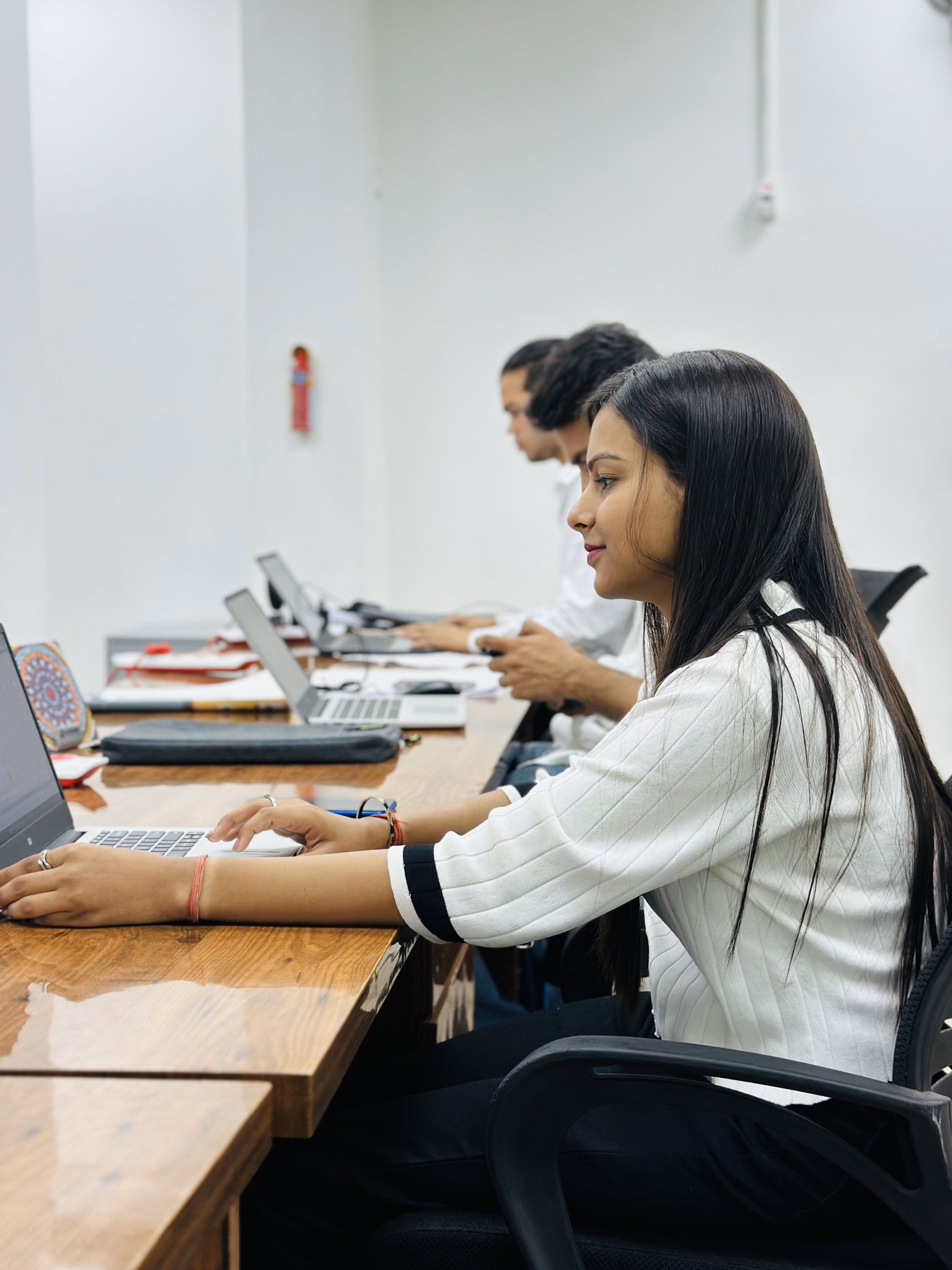 Services | universal | IT recruitment consultancy in Greater Noida, BPO recruitment consultancy in Greater Noida | KPO recruitment consultancy in Greater Noida | Top recruitment consultancy in Greater Noida | Best consultancy in Greater Noida for job | Hiring agency in Greater Noida | Placement consultancy in Greater Noida | Top job consultancy in Greater Noida