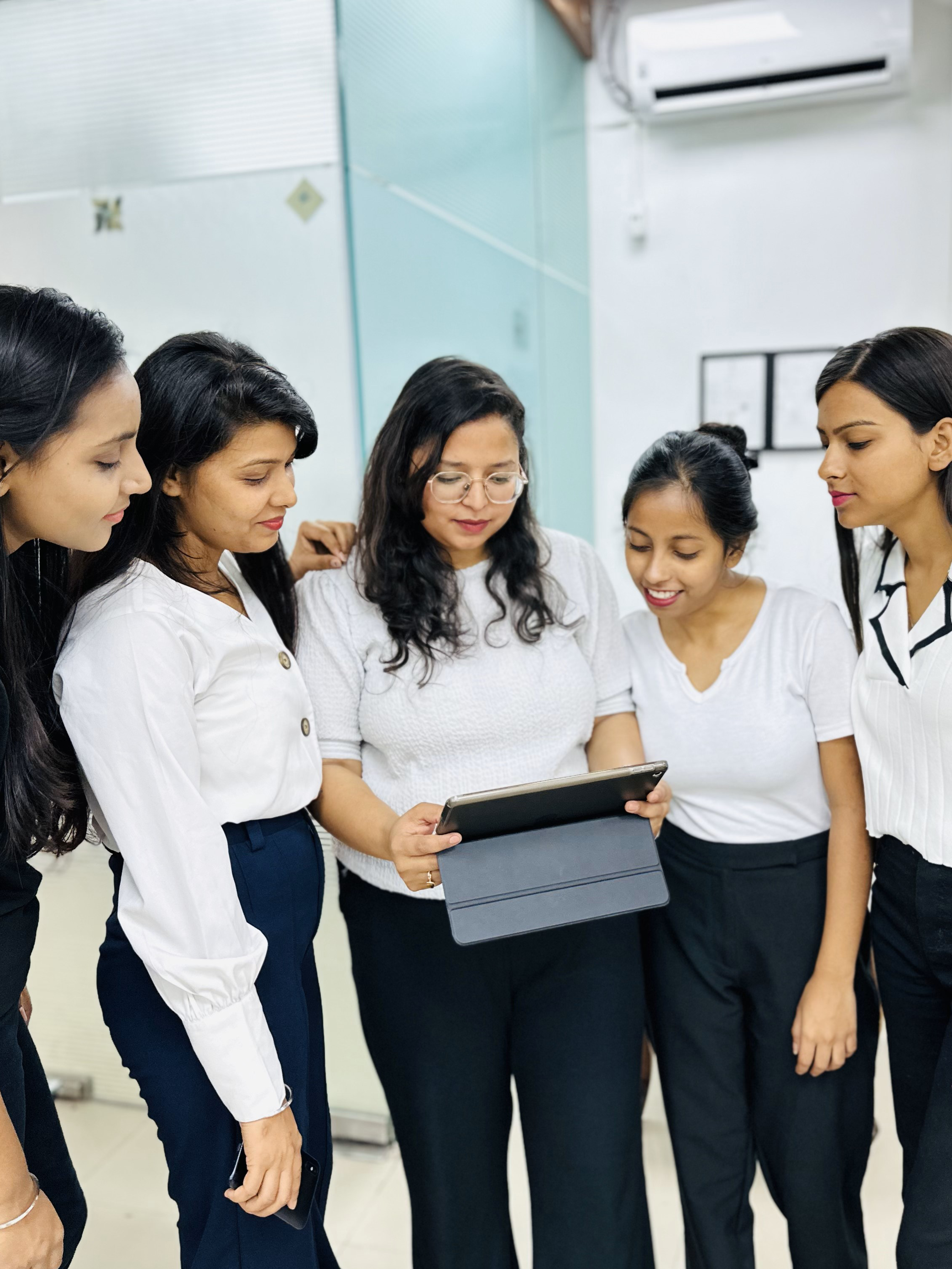 Services | universal | IT recruitment consultancy in Greater Noida, BPO recruitment consultancy in Greater Noida | KPO recruitment consultancy in Greater Noida | Top recruitment consultancy in Greater Noida | Best consultancy in Greater Noida for job | Hiring agency in Greater Noida | Placement consultancy in Greater Noida | Top job consultancy in Greater Noida